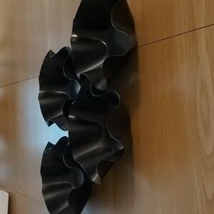 Non stick fluted tortilla bowl moulds